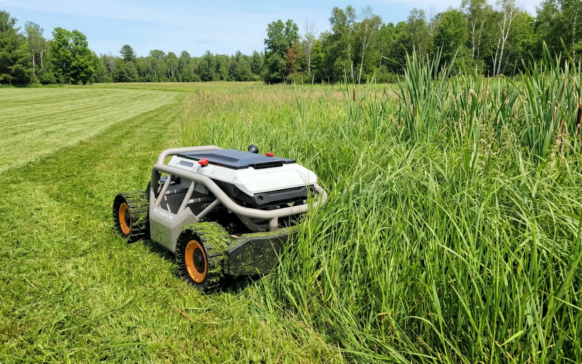 S1 4WD 50° Remote Control Lawn Mower — 119% Slope (Grip Tread)